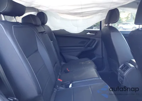 2021 Volkswagen Tiguan 2.0T Se/2.0T Se R-Line Black/2.0T Sel from USA, damaged, VIN 3VV3B7AX8MM063802